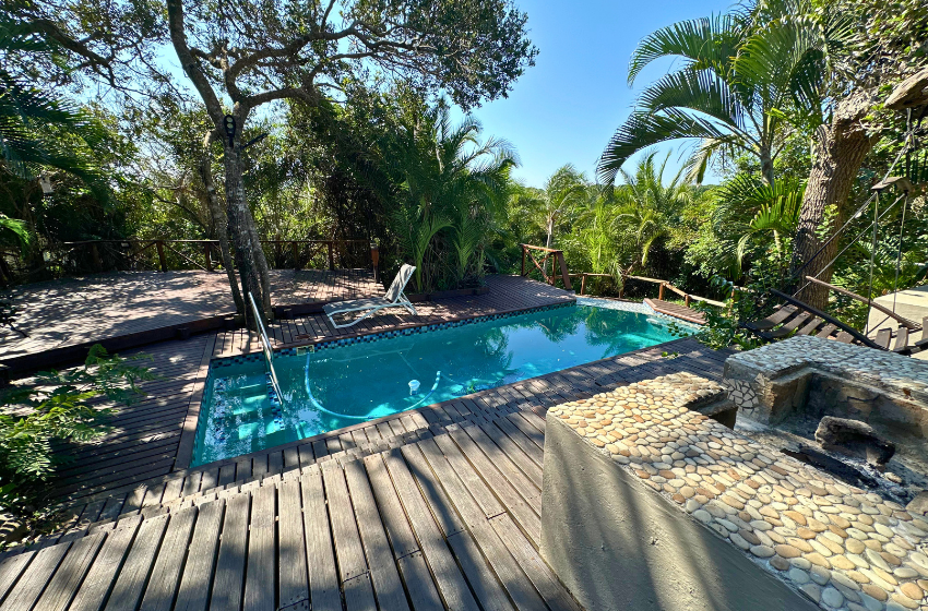 Pool at Baleia Azul 23, Ponta Mamoli