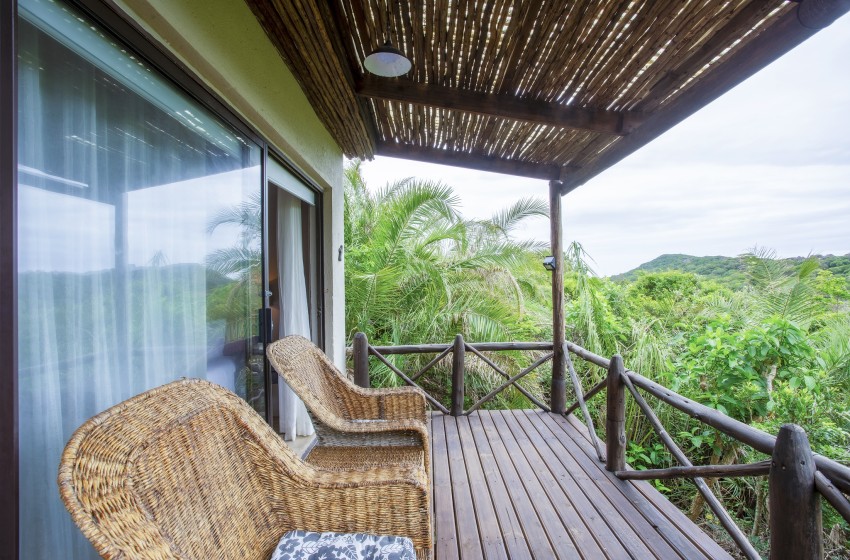 deck outside bedroom at Baleia Azul 23, Ponta Mamoli