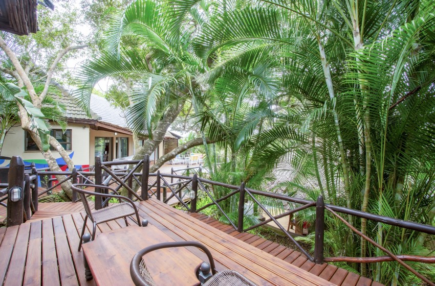 exterior deck bedroom at Baleia Azul 23, Ponta Mamoli