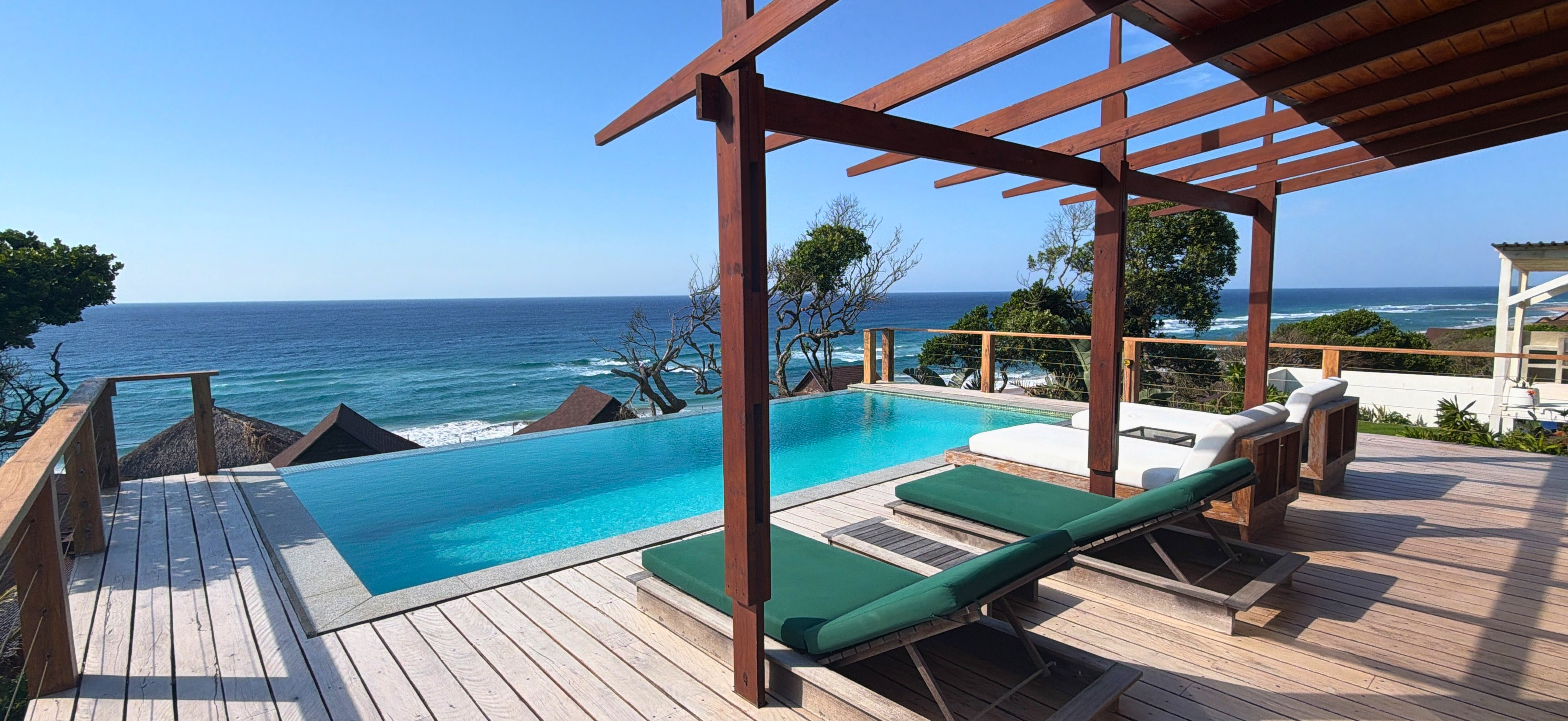 Pool and sun loungers at Aloha 29 in Ponta Mamoli