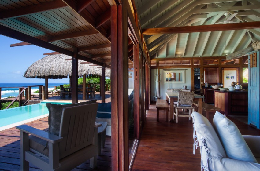 Lounge with sea view at Aloha 6 in Ponta Mamoli